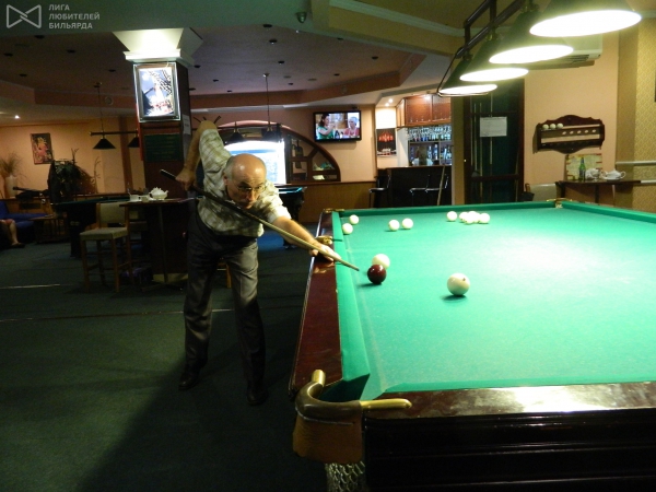 Александр Головкин лучше бы поиграл в бильярд